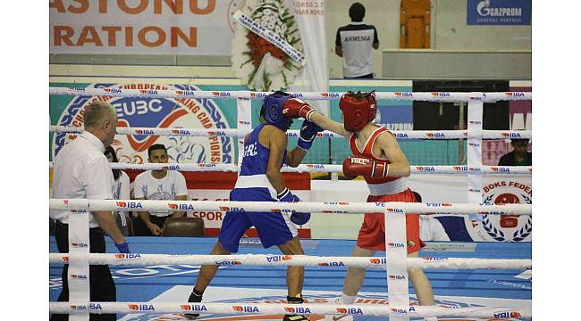 Üst Minikler Avrupa Boks Şampiyonası yapılan seremoni ve boks maçlarıyla Erzurum'da başladı