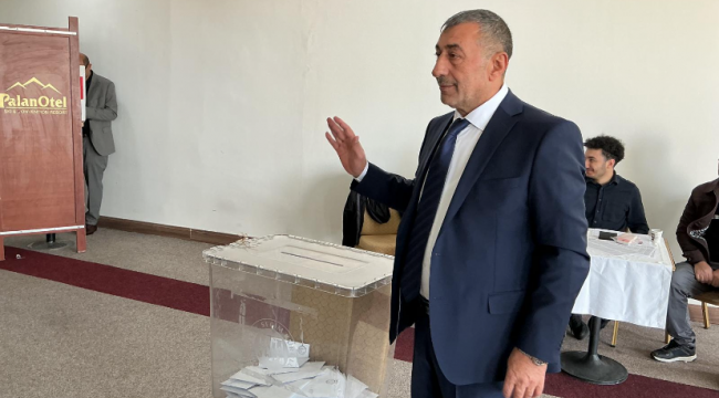 Yaşar Çelebi güven tazeledi