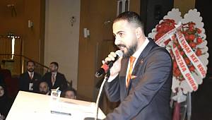 Emre Torungil,rakibini bozguna uğrattı.